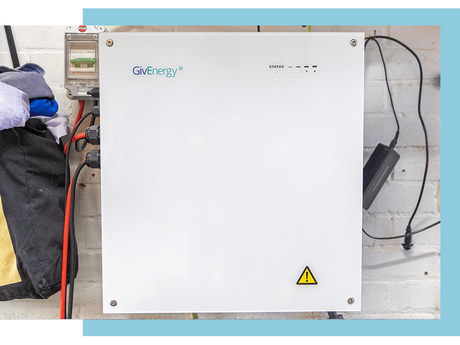 give-energy-battery-min give energy solar batteries